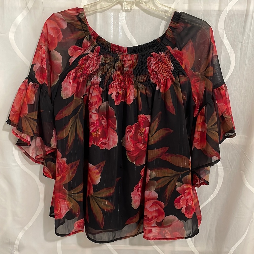 a.n.a Black And Red Floral Blouse, Size Small